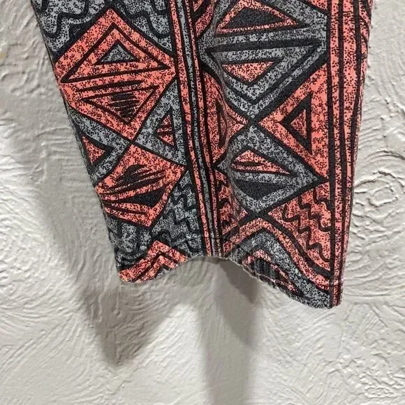 International baggyz vintage abstract straight leg pants size small
